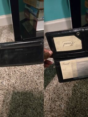 Fossil Black Leather Men's Bifold Wallet with ID Window